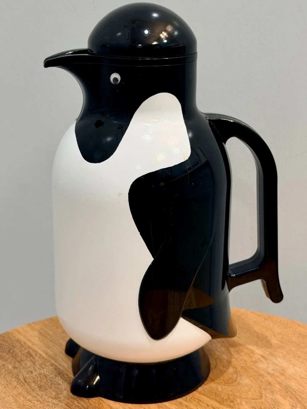Vintage 1990s Metrokane Penguin Thermal Carafe Pitcher Coffee Server Insulated